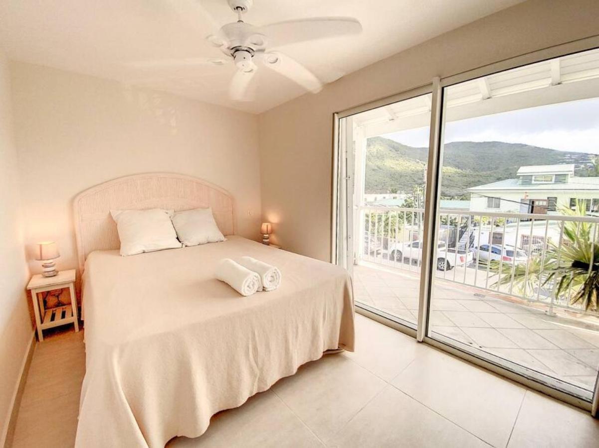 Pavillon Beach 9, Feet In The Water In Grand Case Exterior foto